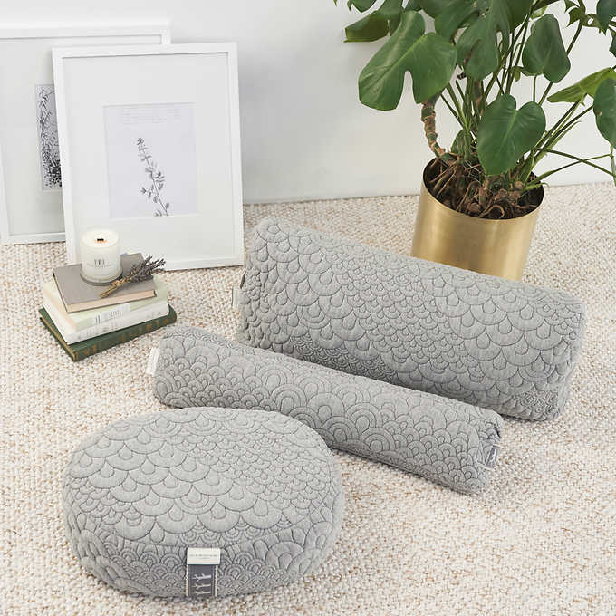 Costco - Crystal Cove Home Yoga Pillow Bundle - Retail $164