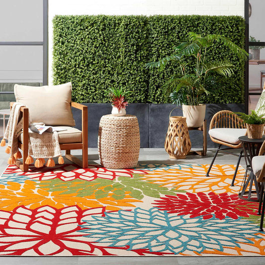 Veranda Indoor-Outdoor Area Rug or Runner, Floral, 7' 10" x 9' 10" - Retail $129