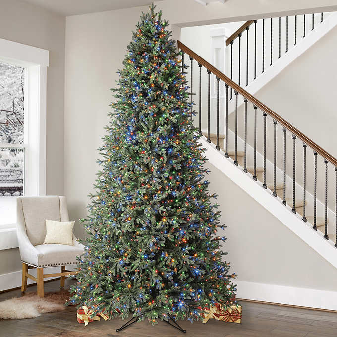 NEW - Costco - 9' Pre-Lit Radiant Micro LED Artificial Christmas Tree - Retail $599