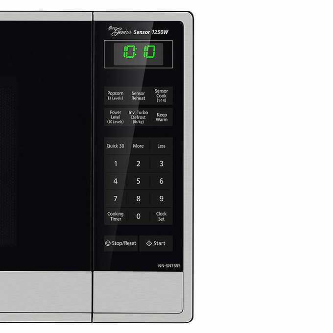 Like NEW - Panasonic 1.6CuFt Countertop Microwave with Genius Inverter Technology, NN-SN755S - Retail $179