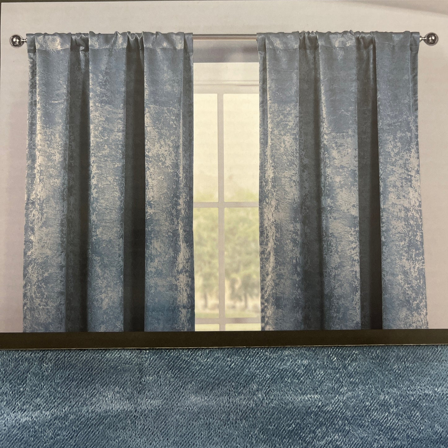 NEW - Kelvin Peyton Quincy Blackout Window Curtain, 38" W x 96" L - Retail $39