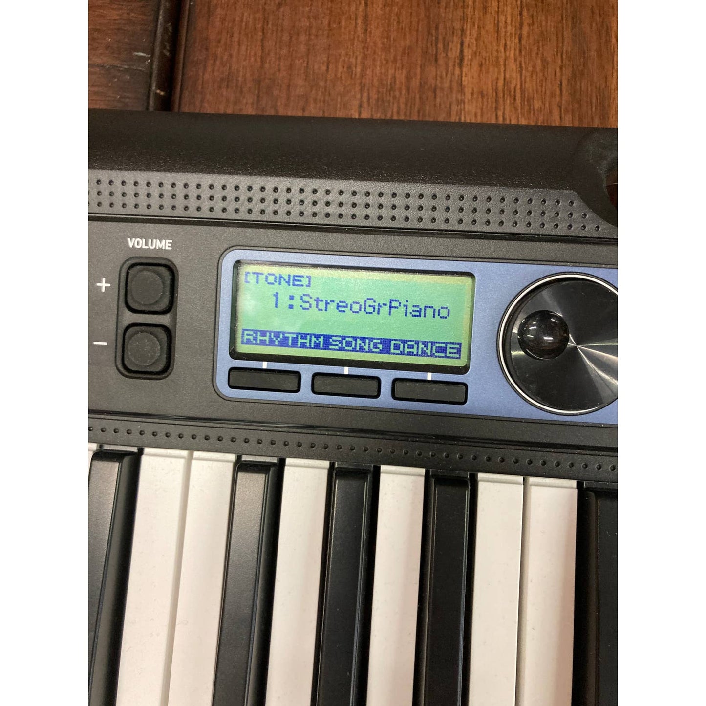 Casio CT-S190 61-key Portable Keyboard Bundle